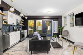 Hermetic Heart Of Midtown Semblance King Bed Studio